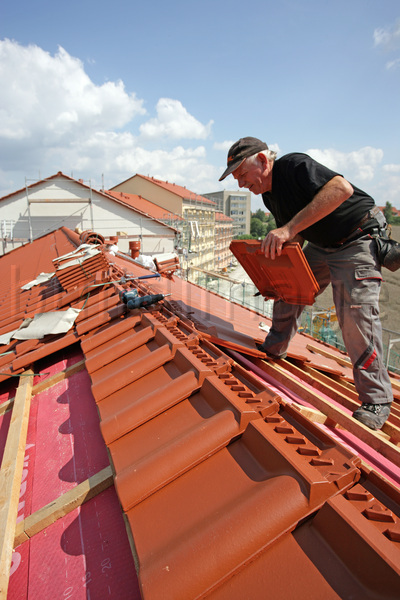 Ziegeldach für Plattenbau Abb 8