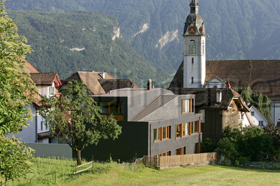 Schieferfassade im Kontrast Abb 02